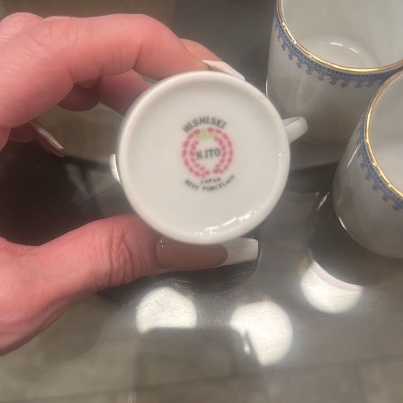 24 piece Hishisei tea set - Picture 4 of 5